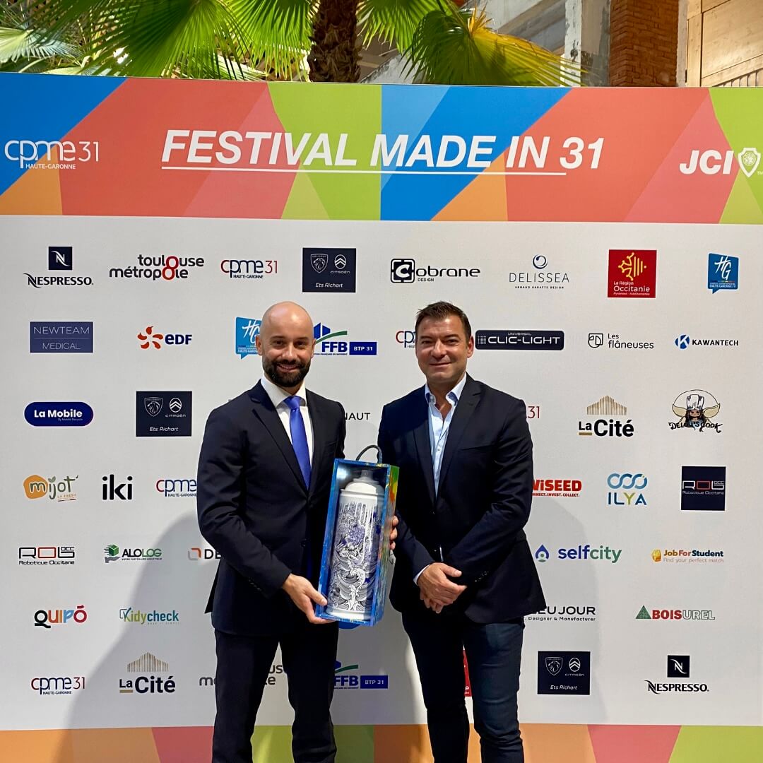 Jean Nicolas Baylet Vincent AGUILERA au festival Made in 31 devant le photocall pour la remise des trophées